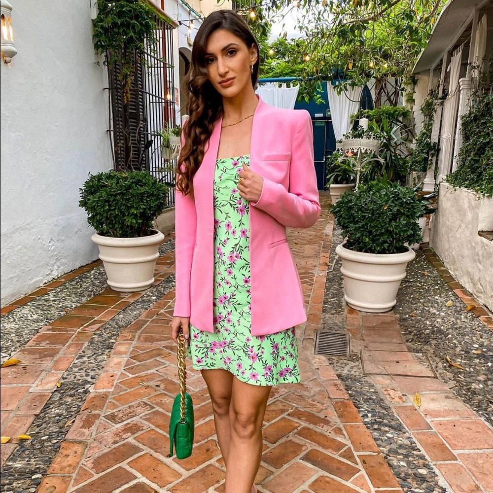 SOLD 🔥Zara lapelless blazer - Picture 4 of 13
